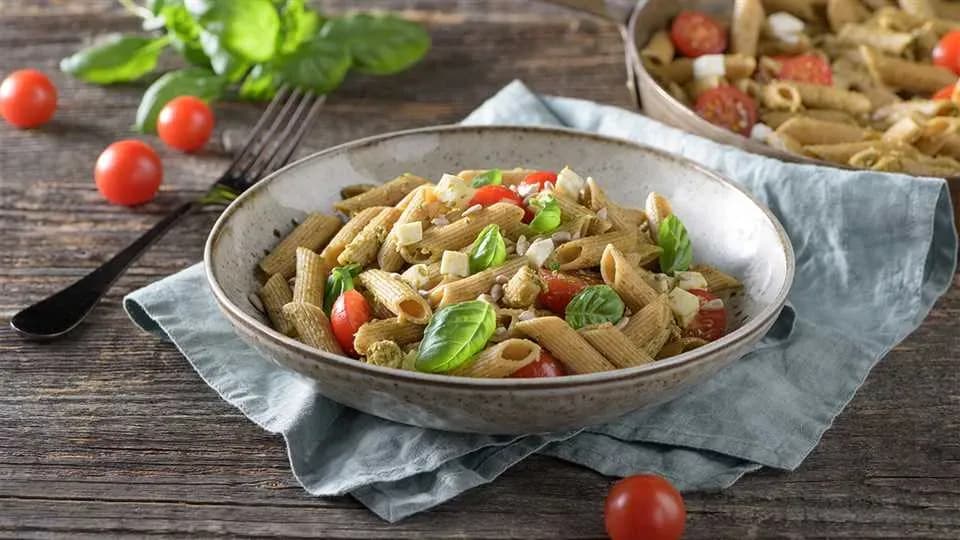 Co dodać do makaronu z pesto, aby zachwycić smakiem?